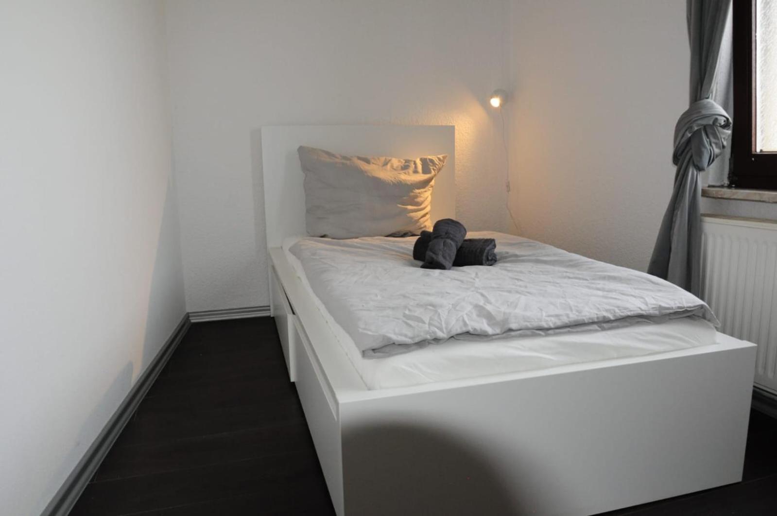 Lehastays - Gruppenapartment Cracau Магдебург Екстериор снимка